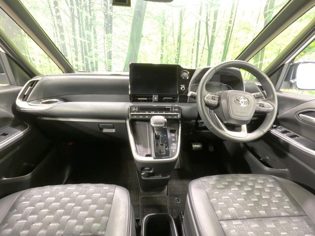 TOYOTA VOXY 2023 Image 31