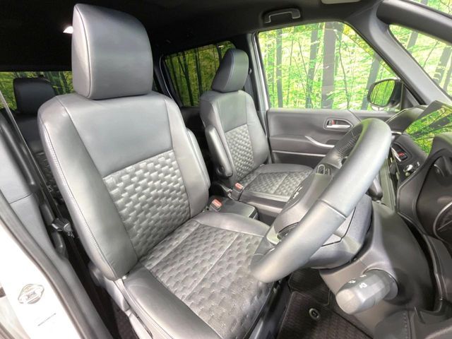 TOYOTA VOXY 2023 Image 31