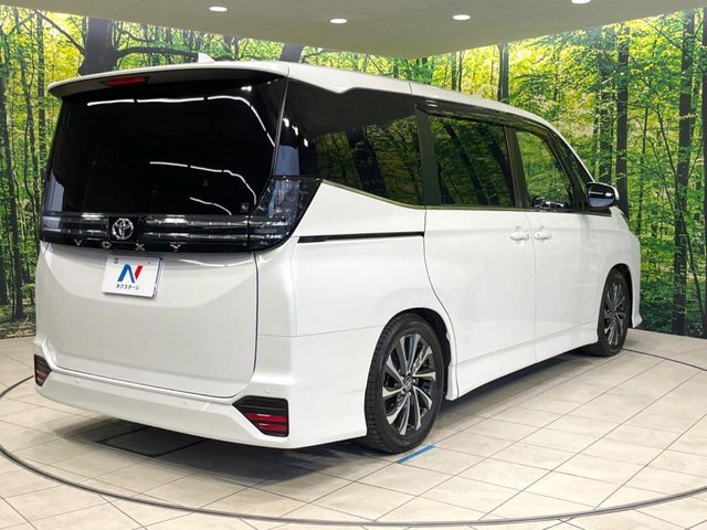 TOYOTA VOXY 2023 Image 31