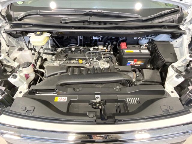 TOYOTA VOXY 2023 Image 31