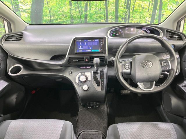 TOYOTA SIENTA HYBRID 2021 Image 31
