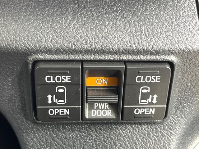 TOYOTA SIENTA HYBRID 2021 Image 31