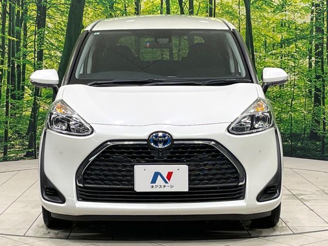 TOYOTA SIENTA HYBRID 2021 Image 31
