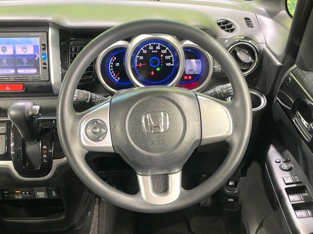 HONDA N BOX CUSTOM 2017 Image 31