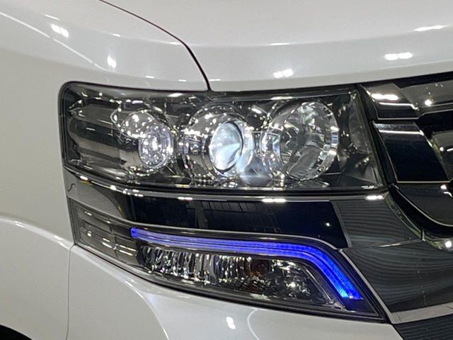 HONDA N BOX CUSTOM 2017 Image 31