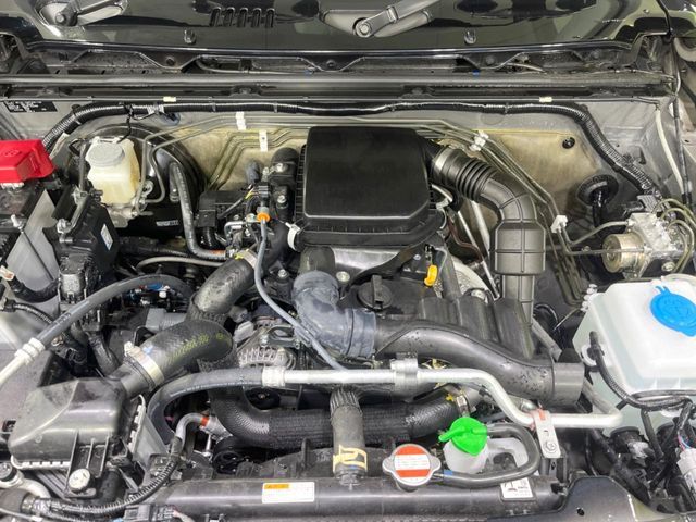 SUZUKI JIMNY 4WD 2024 Image 31