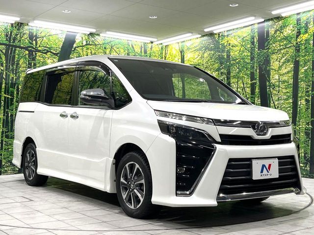 TOYOTA VOXY 2018 Image 31