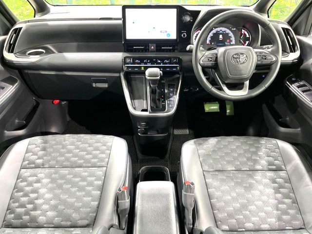 TOYOTA VOXY 4WD 2025 Image 31