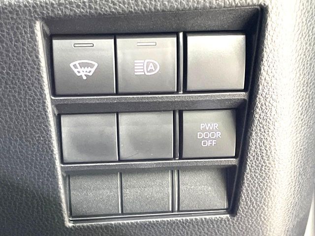 TOYOTA VOXY 4WD 2025 Image 31