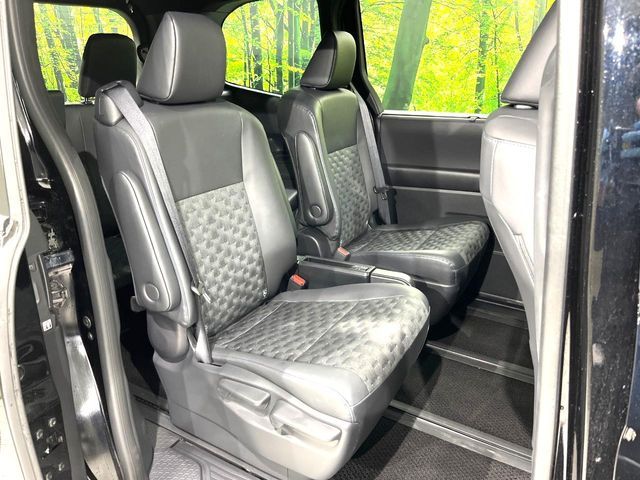 TOYOTA VOXY 4WD 2025 Image 31