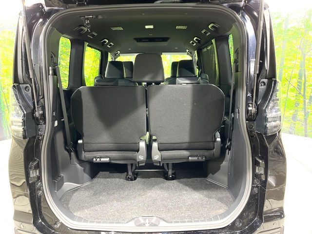 TOYOTA VOXY 4WD 2025 Image 31