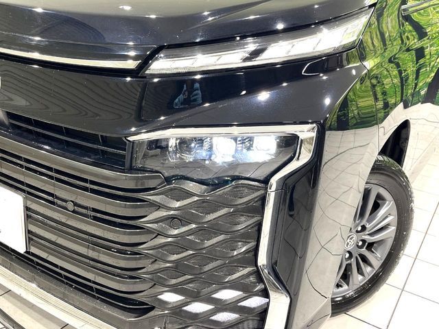 TOYOTA VOXY 4WD 2025 Image 31