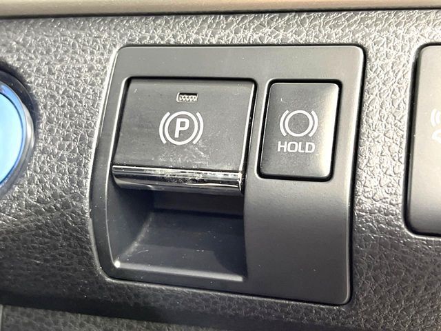 TOYOTA HARRIER HYBRID 2018 Image 31