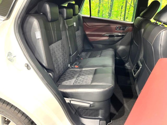 TOYOTA HARRIER HYBRID 2018 Image 31