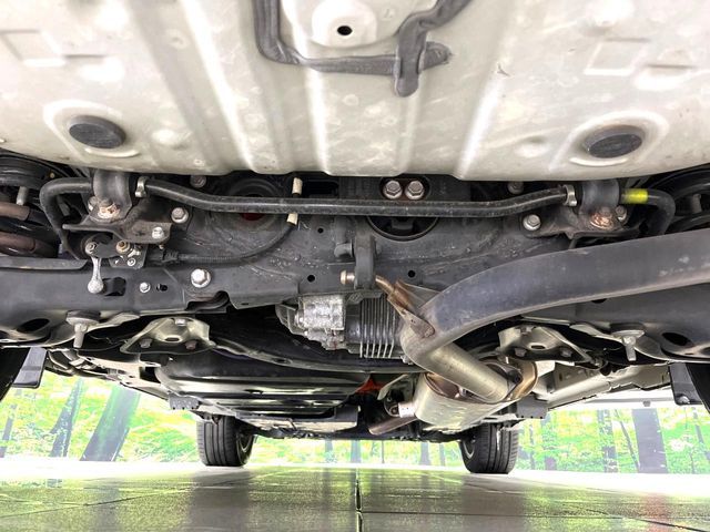 TOYOTA HARRIER HYBRID 2018 Image 31