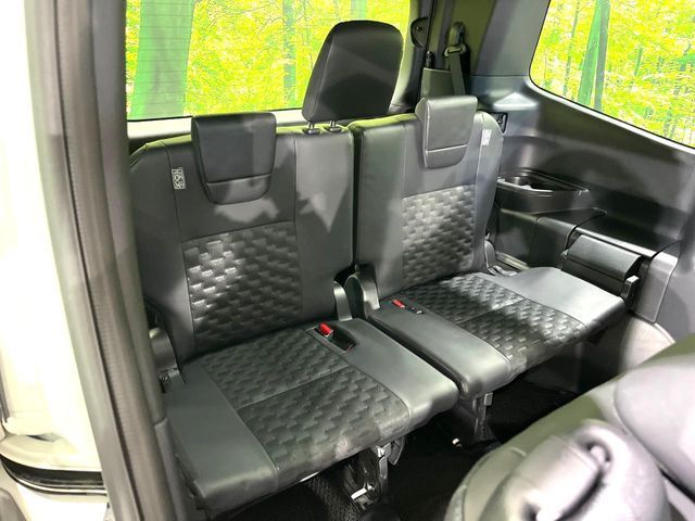 TOYOTA VOXY 4WD 2025 Image 31