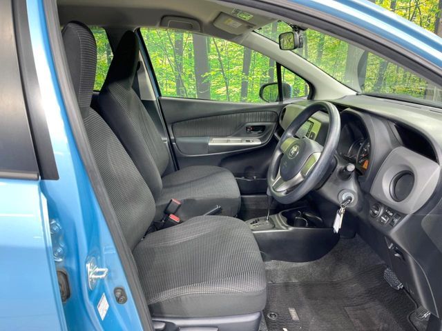 TOYOTA VITZ 2014 Image 31