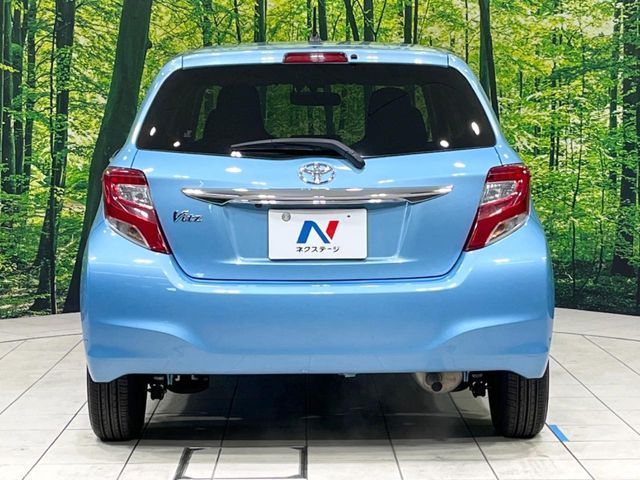 TOYOTA VITZ 2014 Image 31