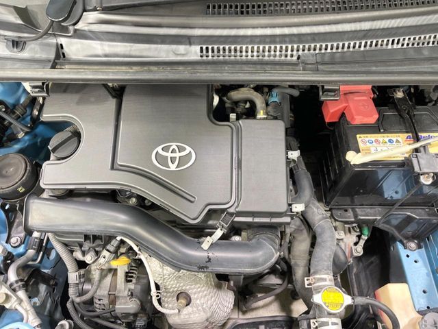 TOYOTA VITZ 2014 Image 31