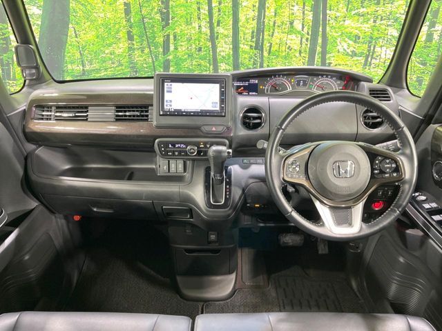 HONDA N BOX CUSTOM 2020 Image 31