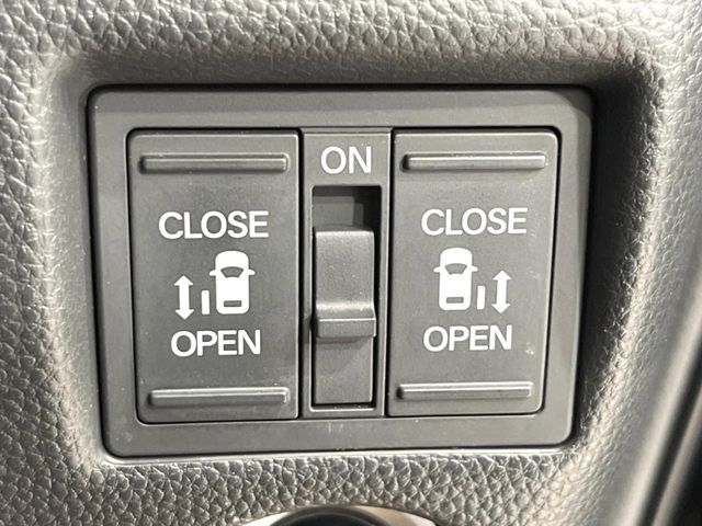 HONDA N BOX CUSTOM 2020 Image 31