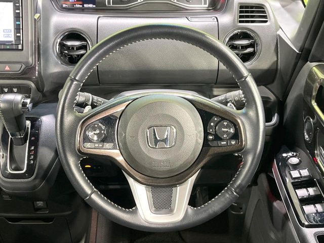 HONDA N BOX CUSTOM 2020 Image 31