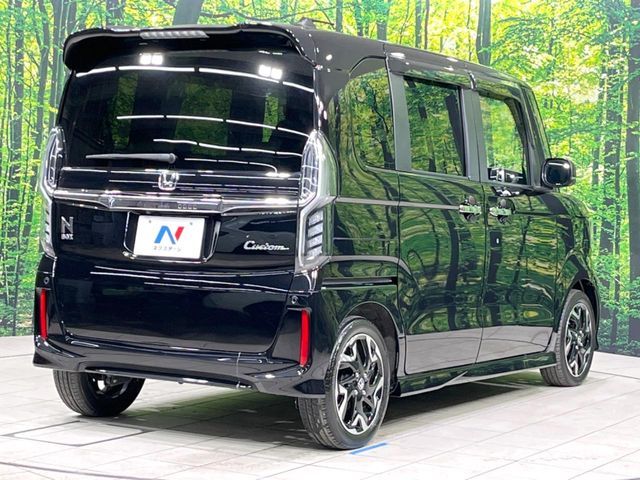 HONDA N BOX CUSTOM 2020 Image 31