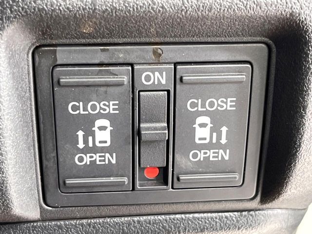 HONDA N BOX CUSTOM 2024 Image 31