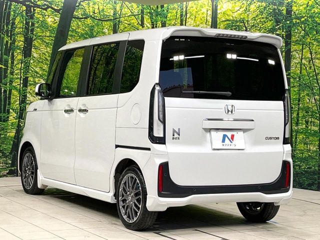 HONDA N BOX CUSTOM 2024 Image 31