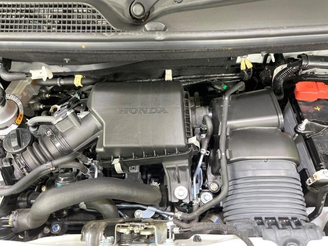 HONDA N BOX CUSTOM 2024 Image 31