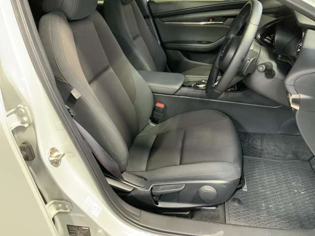 MAZDA 3 FASTBACK 2023 Image 31