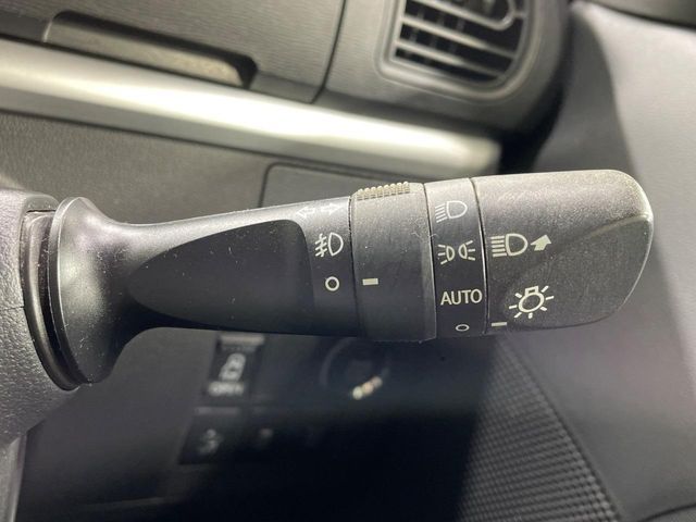 DAIHATSU TANTO CUSTOM 2015 Image 31