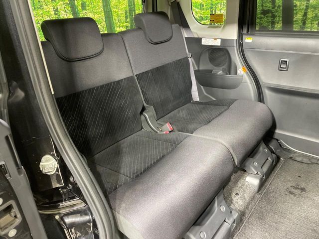 DAIHATSU TANTO CUSTOM 2015 Image 31