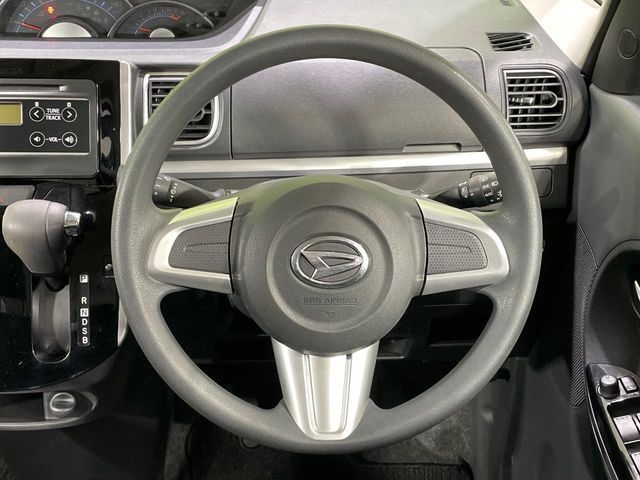 DAIHATSU TANTO CUSTOM 2015 Image 31