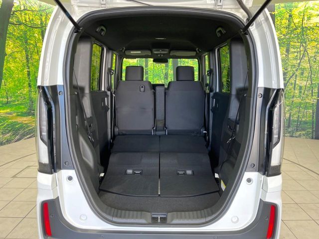 HONDA N BOX CUSTOM 2024 Image 31