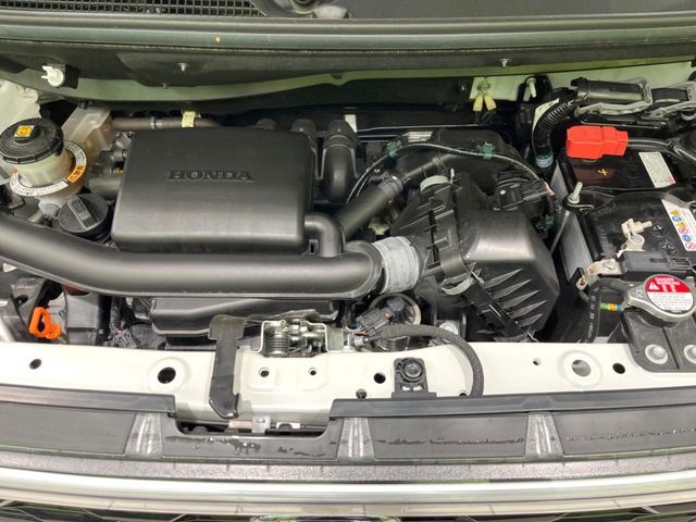 HONDA N BOX CUSTOM 2024 Image 31