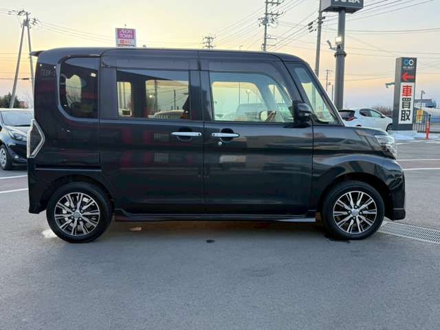 DAIHATSU TANTO CUSTOM 2018 Image 31