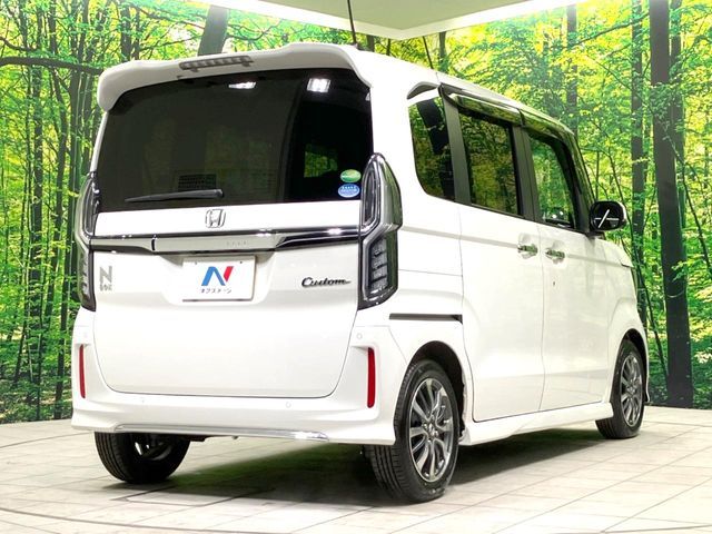 HONDA N BOX CUSTOM 2021 Image 31