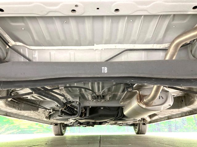 HONDA N BOX CUSTOM 2021 Image 31