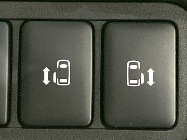 MITSUBISHI DELICA D:5 4WD 2019 Image 31