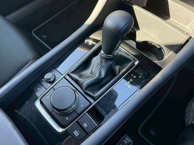 MAZDA 3 FASTBACK 2023 Image 31