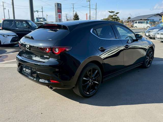 MAZDA 3 FASTBACK 2023 Image 31