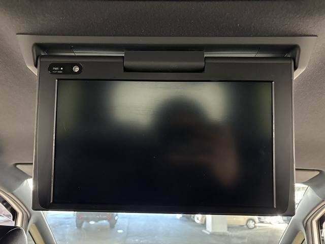 TOYOTA VOXY 2021 Image 31