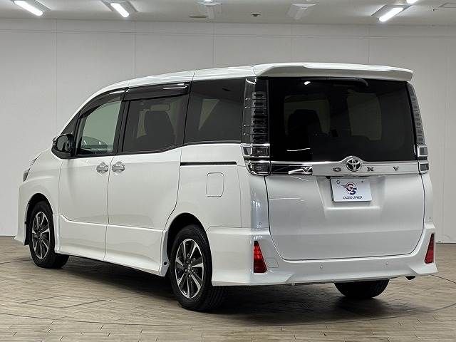 TOYOTA VOXY 2021 Image 31