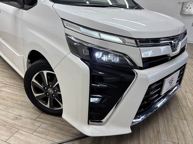 TOYOTA VOXY 2021 Image 31