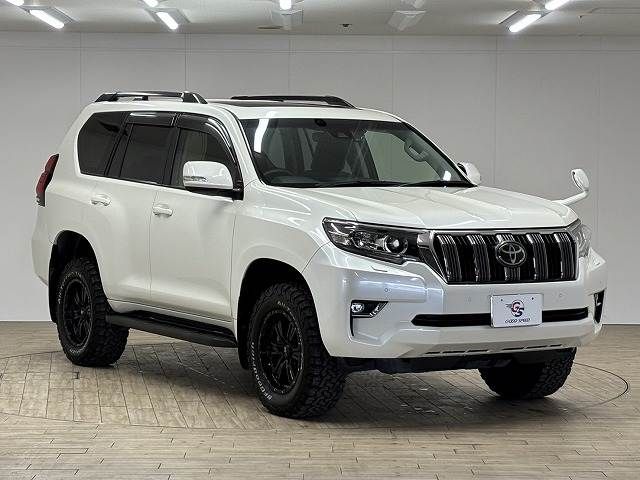TOYOTA LANDCRUISER PRADO 2018 Image 31