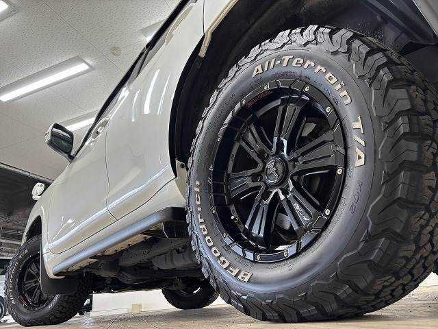 TOYOTA LANDCRUISER PRADO 2018 Image 31