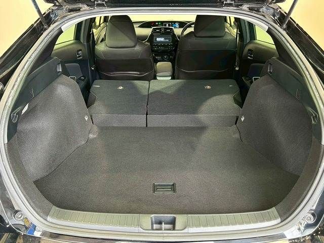 TOYOTA PRIUS 2019 Image 31