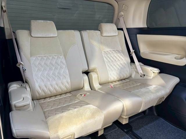 TOYOTA ALPHARD 2020 Image 31