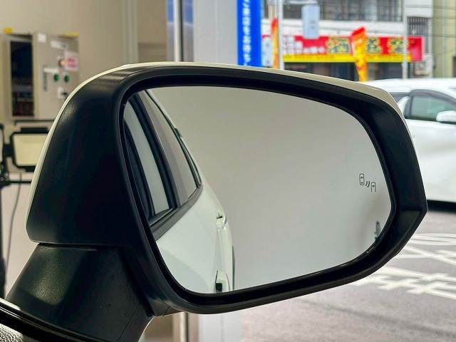 TOYOTA RAV4 HYBRID 4WD 2020 Image 31